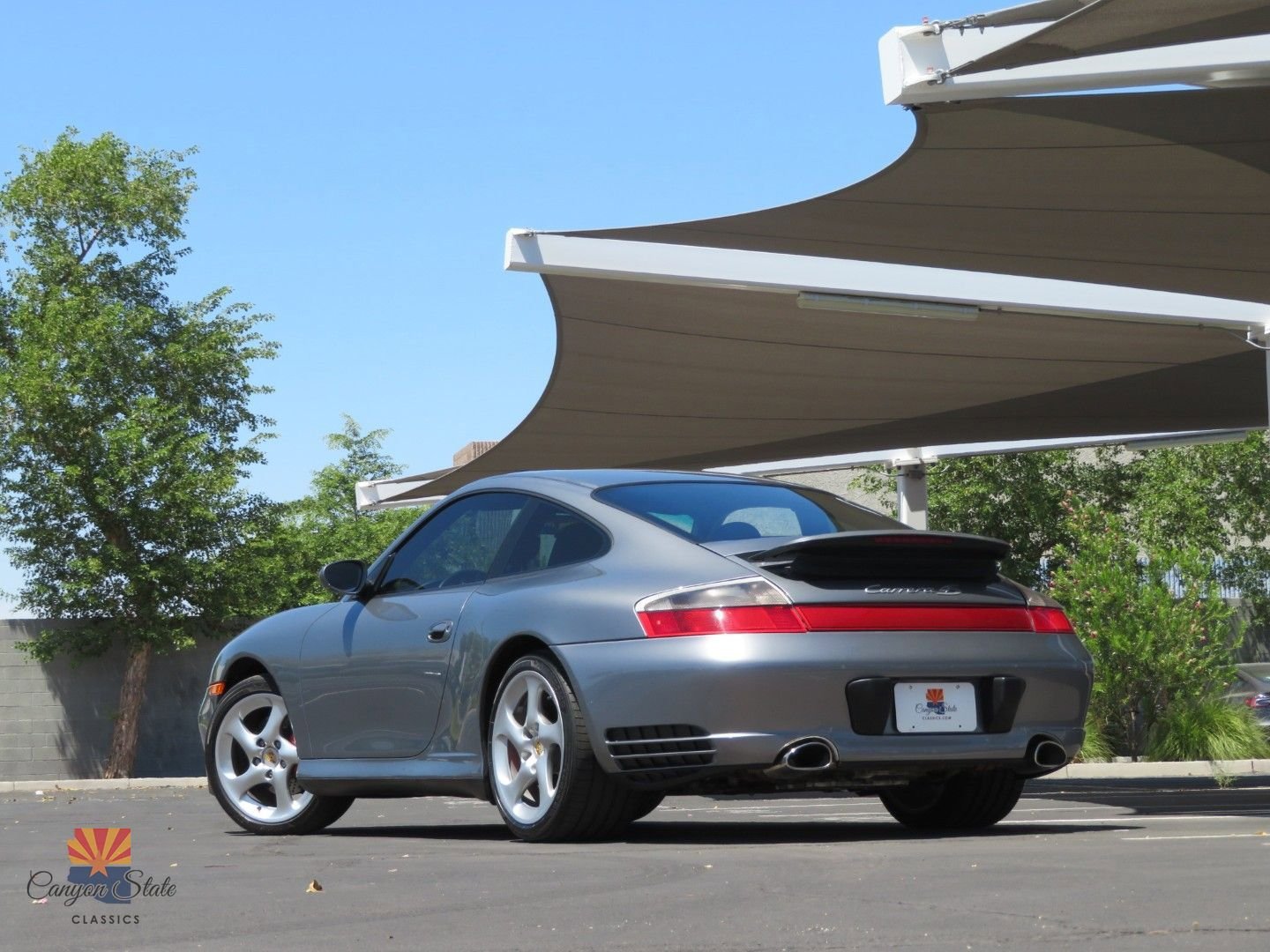 Used 2004 Porsche 911 Carrera 4S AWD/4WD image 2