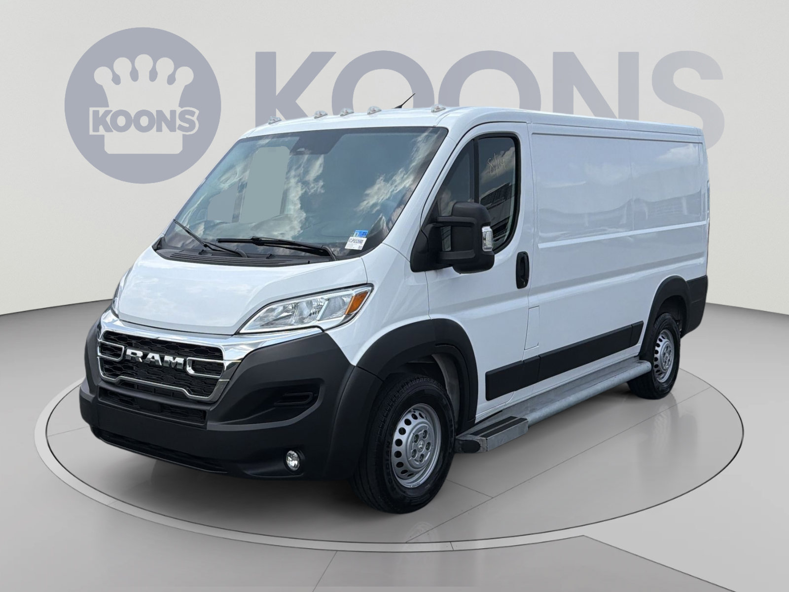 Used 2025 RAM ProMaster 2500 w/ U-Haul Equipment Group FWD image 1
