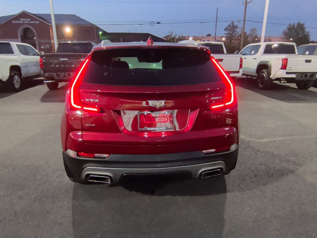 Used 2020 Cadillac XT4 Premium Luxury w/ Enhanced Visibility Package AWD/4WD image 7