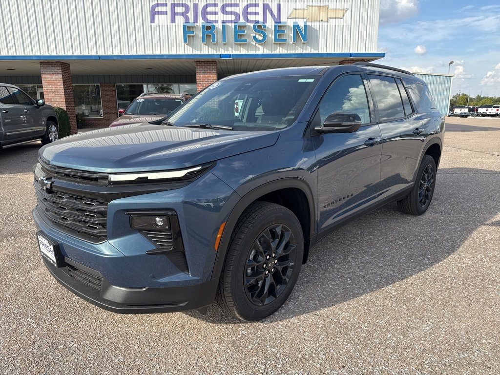 New 2026 Chevrolet Traverse LT w/ Midnight/Sport Edition image 1