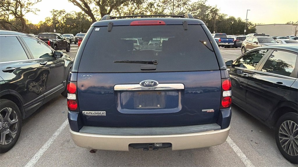 Used 2007 Ford Explorer Eddie Bauer image 6