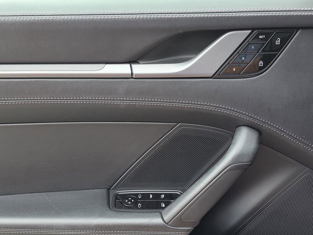 Certified 2020 Porsche 911 Carrera S RWD image 18