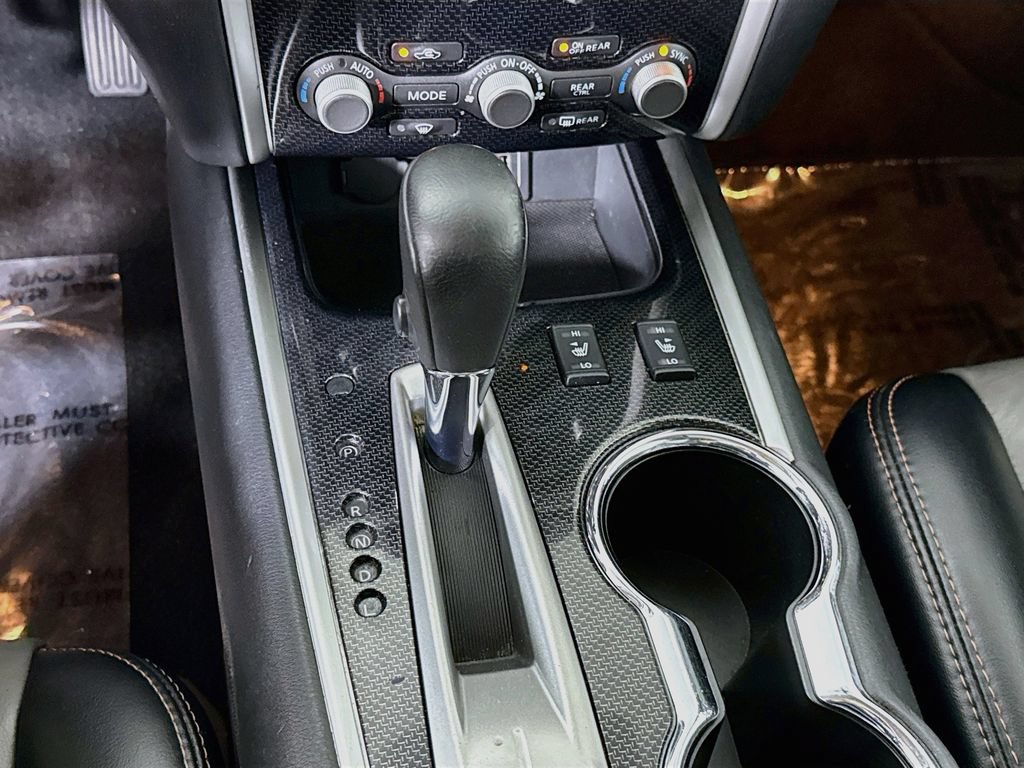 Used 2019 Nissan Pathfinder SL AWD/4WD image 10