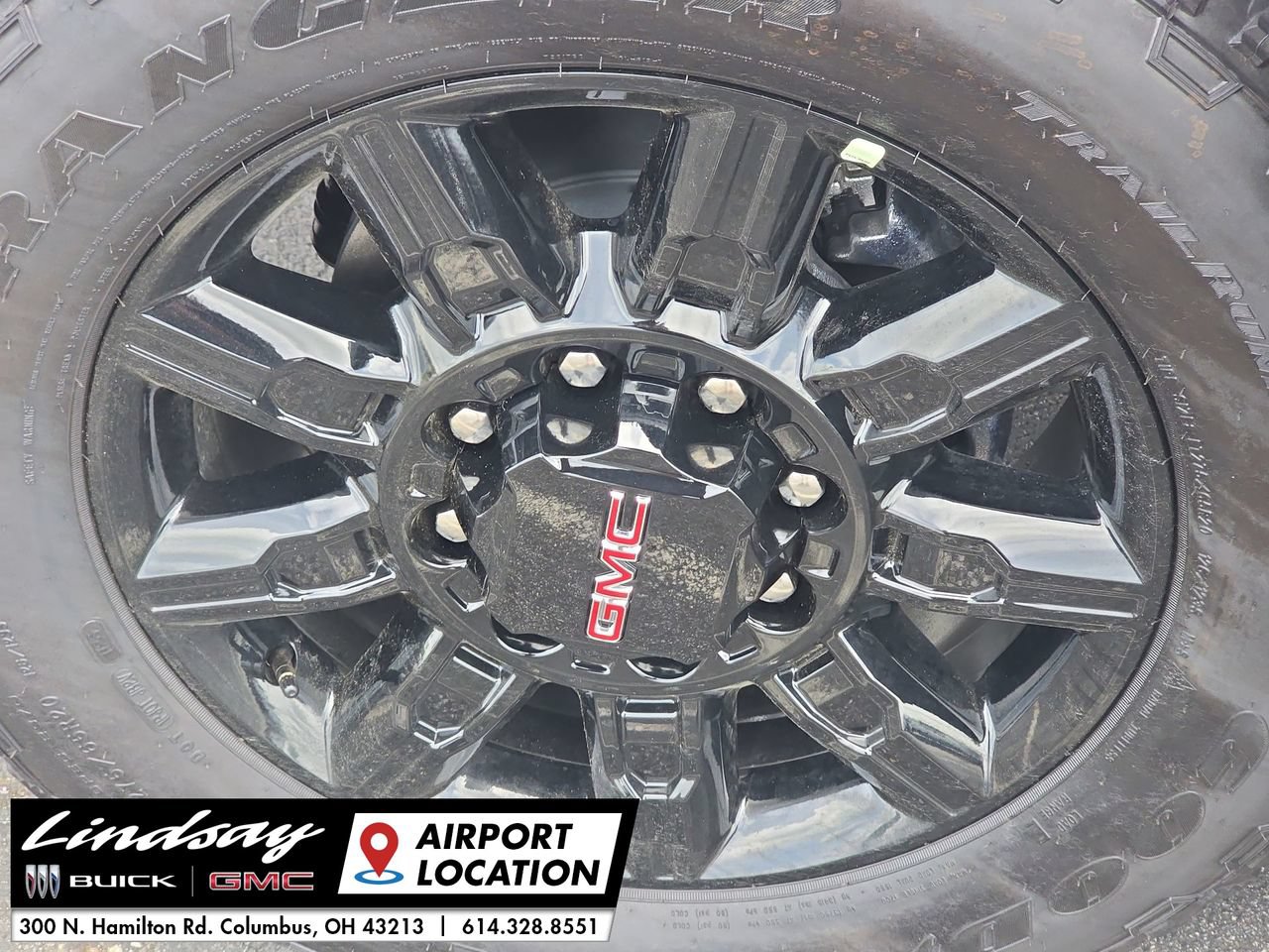 New 2026 GMC Sierra 2500 AT4 w/ AT4 Premium Plus Package AWD/4WD image 35