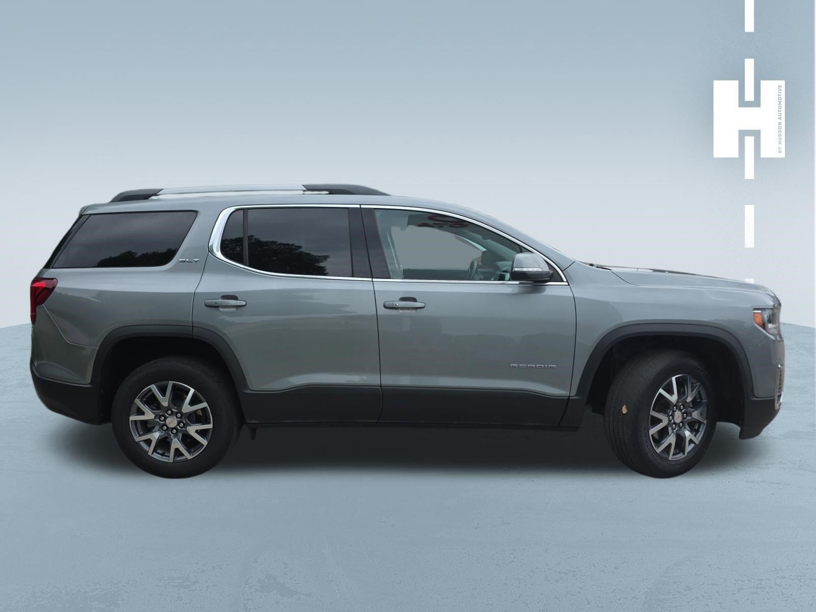 Used 2023 GMC Acadia SLT w/ Preferred Package FWD image 2