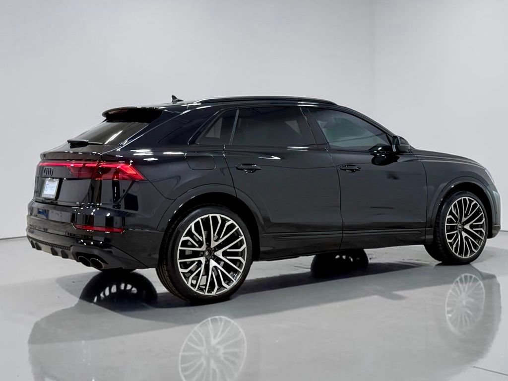 Used 2025 Audi SQ8 Premium Plus w/ 23" Wheel Package AWD/4WD image 17