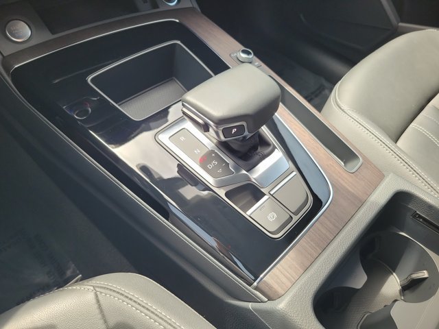 Used 2022 Audi Q5 2.0T Premium AWD/4WD image 31