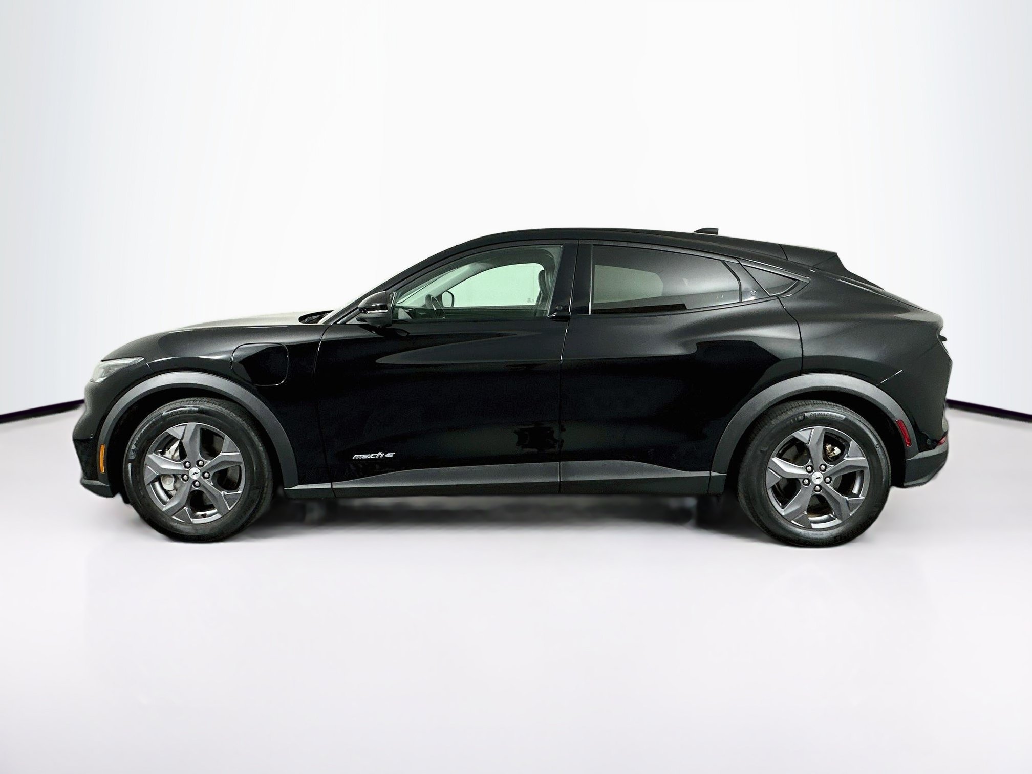 Used 2023 Ford Mustang Mach-E Select RWD image 4