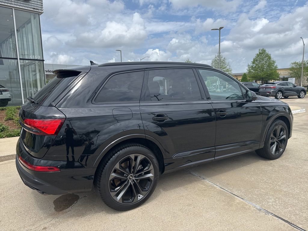 Used 2025 Audi Q7 3.0T Premium Plus w/ Premium Plus Package image 2