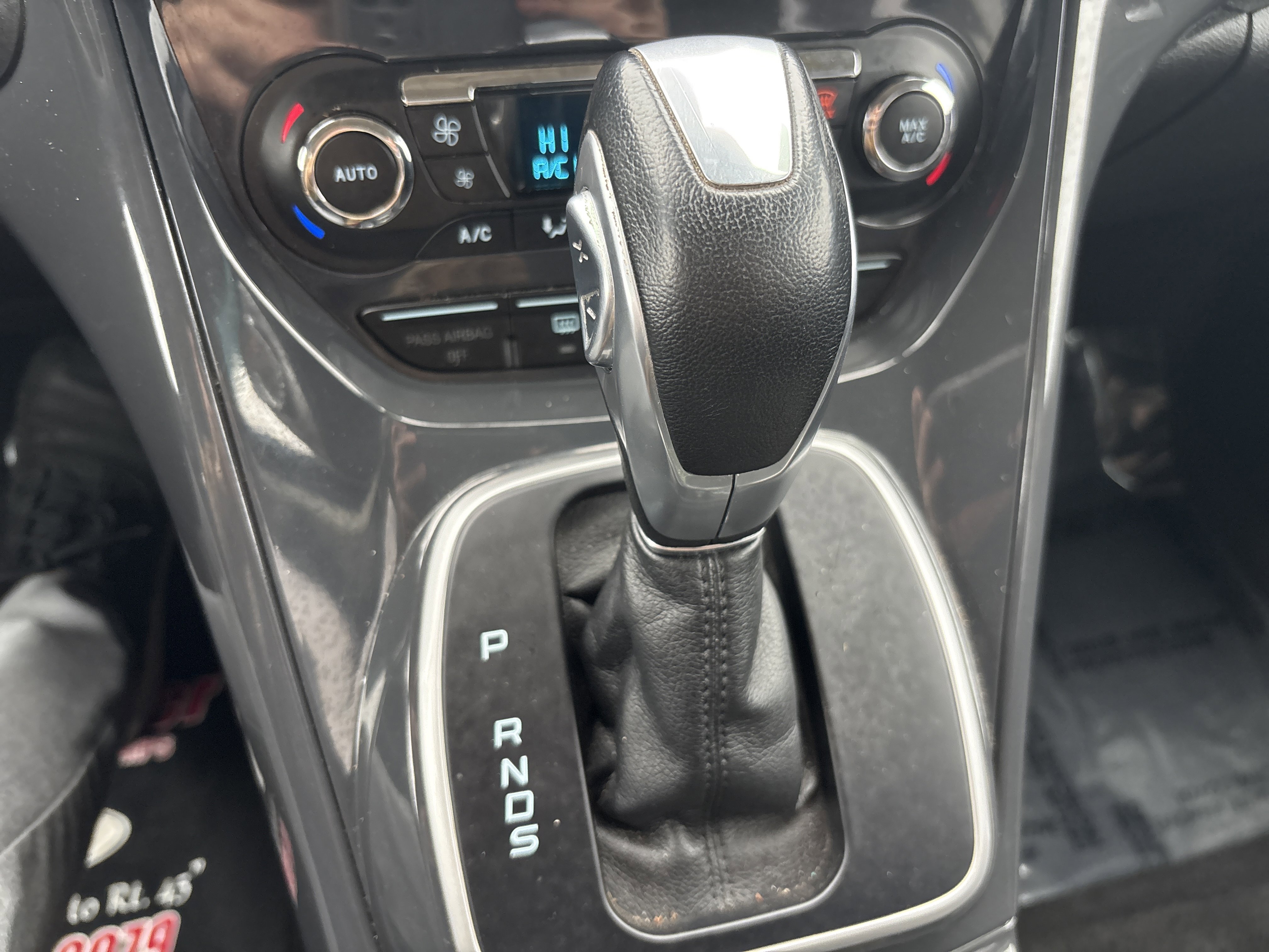 Used 2013 Ford Escape Titanium image 31