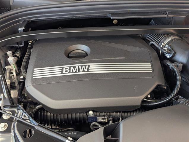 New 2026 BMW X2 xDrive28i AWD/4WD image 15