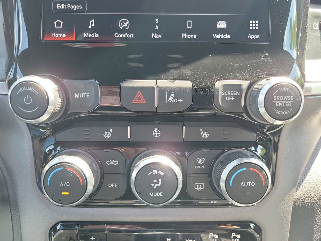 Used 2023 RAM 1500 Big Horn AWD/4WD image 23