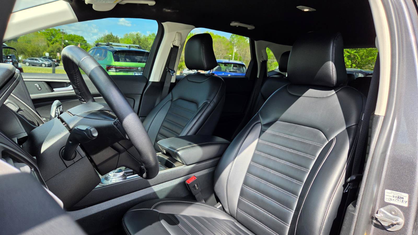 Used 2024 Ford Edge SEL AWD/4WD image 22