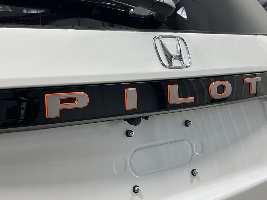 New 2026 Honda Pilot TrailSport image 7