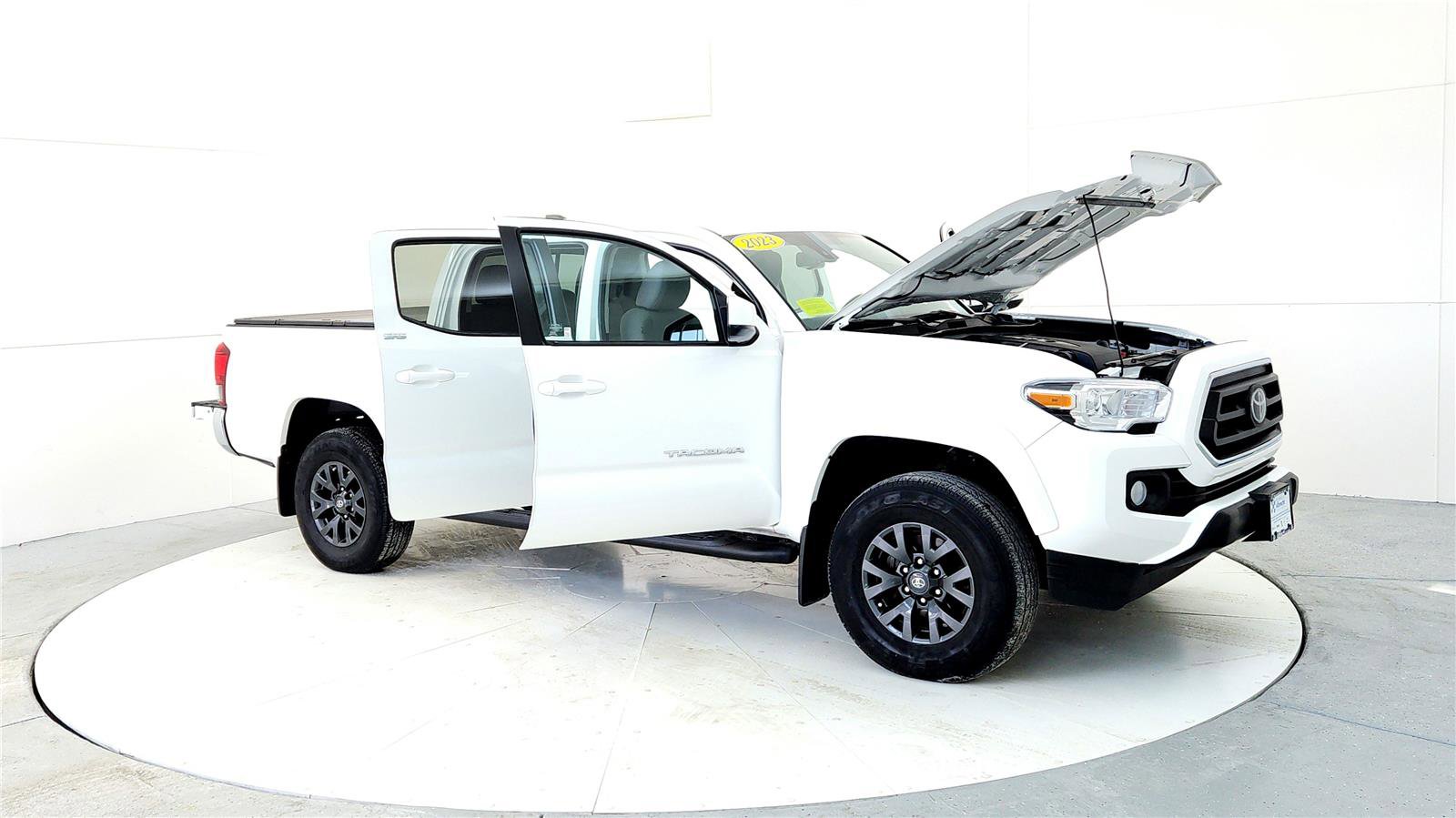Certified 2023 Toyota Tacoma SR5 image 12