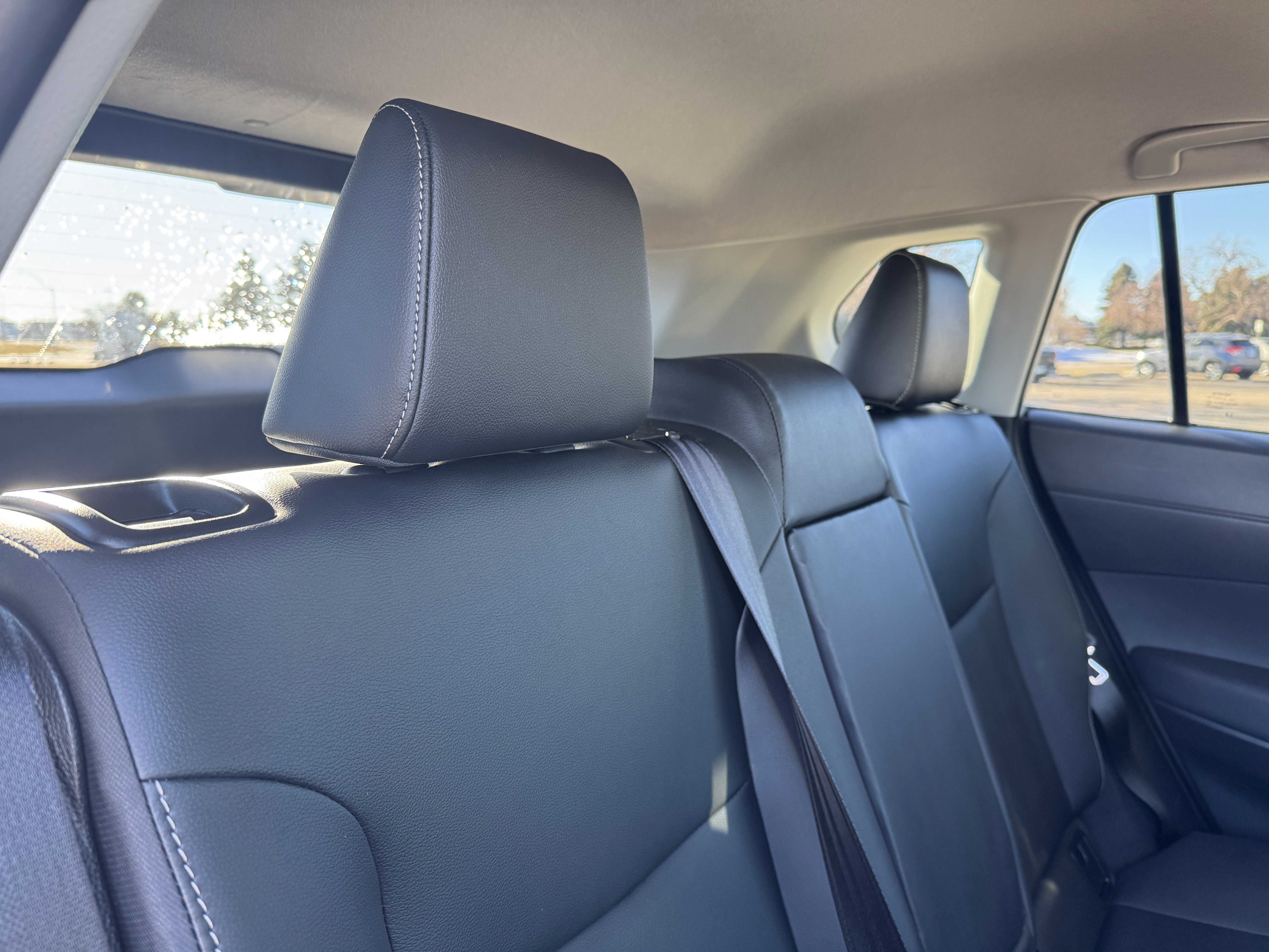 Used 2024 Toyota Corolla Cross XLE image 18