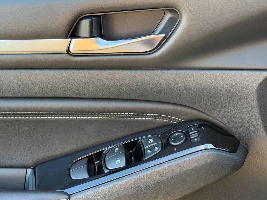 Certified 2021 Nissan Altima 2.5 SL FWD image 29