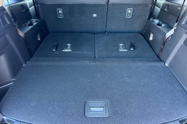 New 2026 MAZDA CX-90 Plug-In Hybrid w/Premium Sport AWD/4WD image 18
