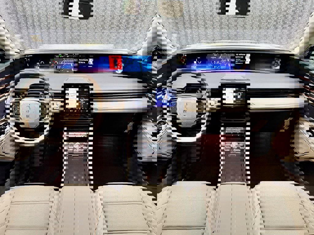 New 2025 Lincoln Nautilus Premier w/ Jet Appearance Package image 34