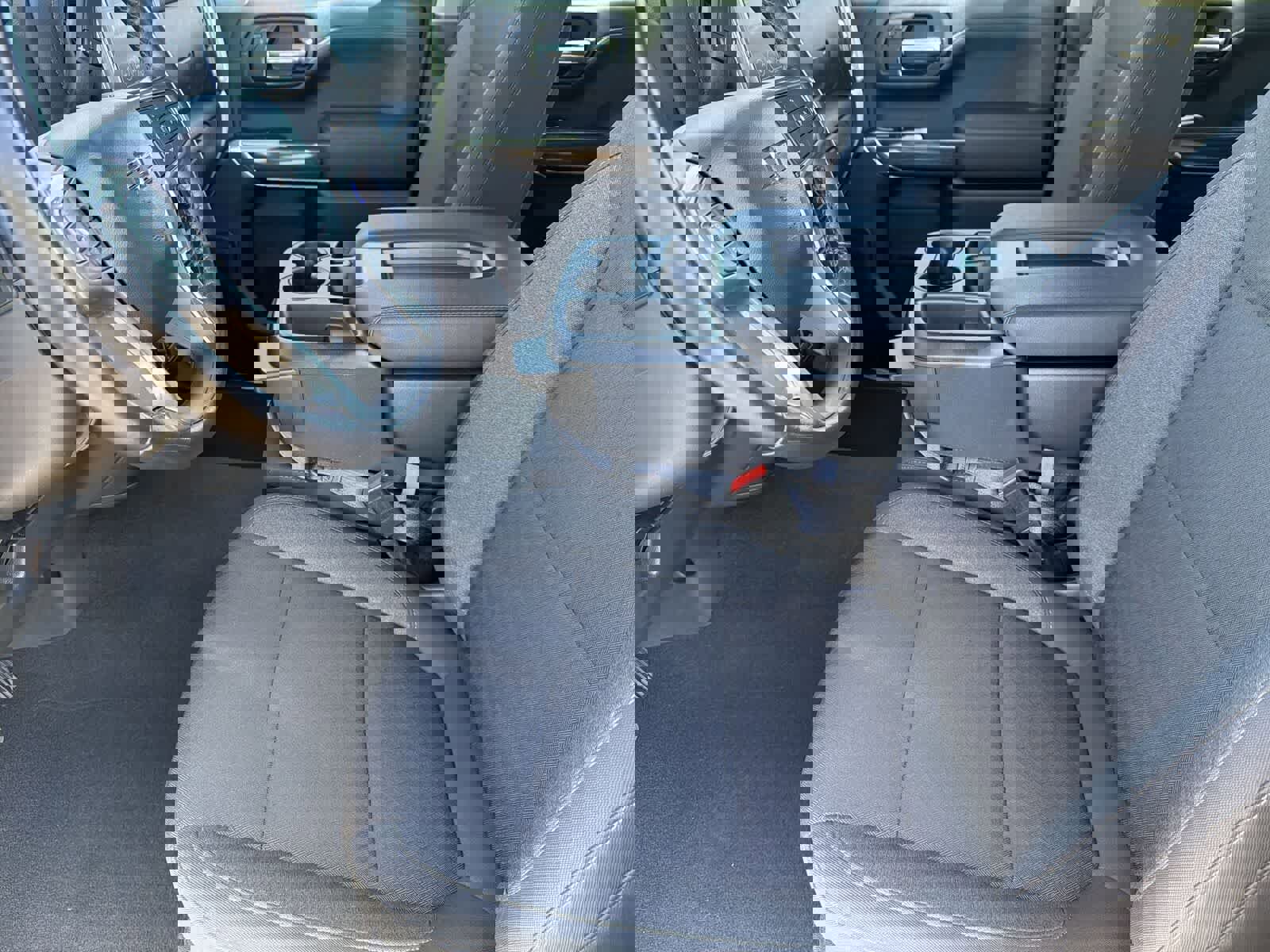 Used 2022 Chevrolet Silverado 1500 RST image 17