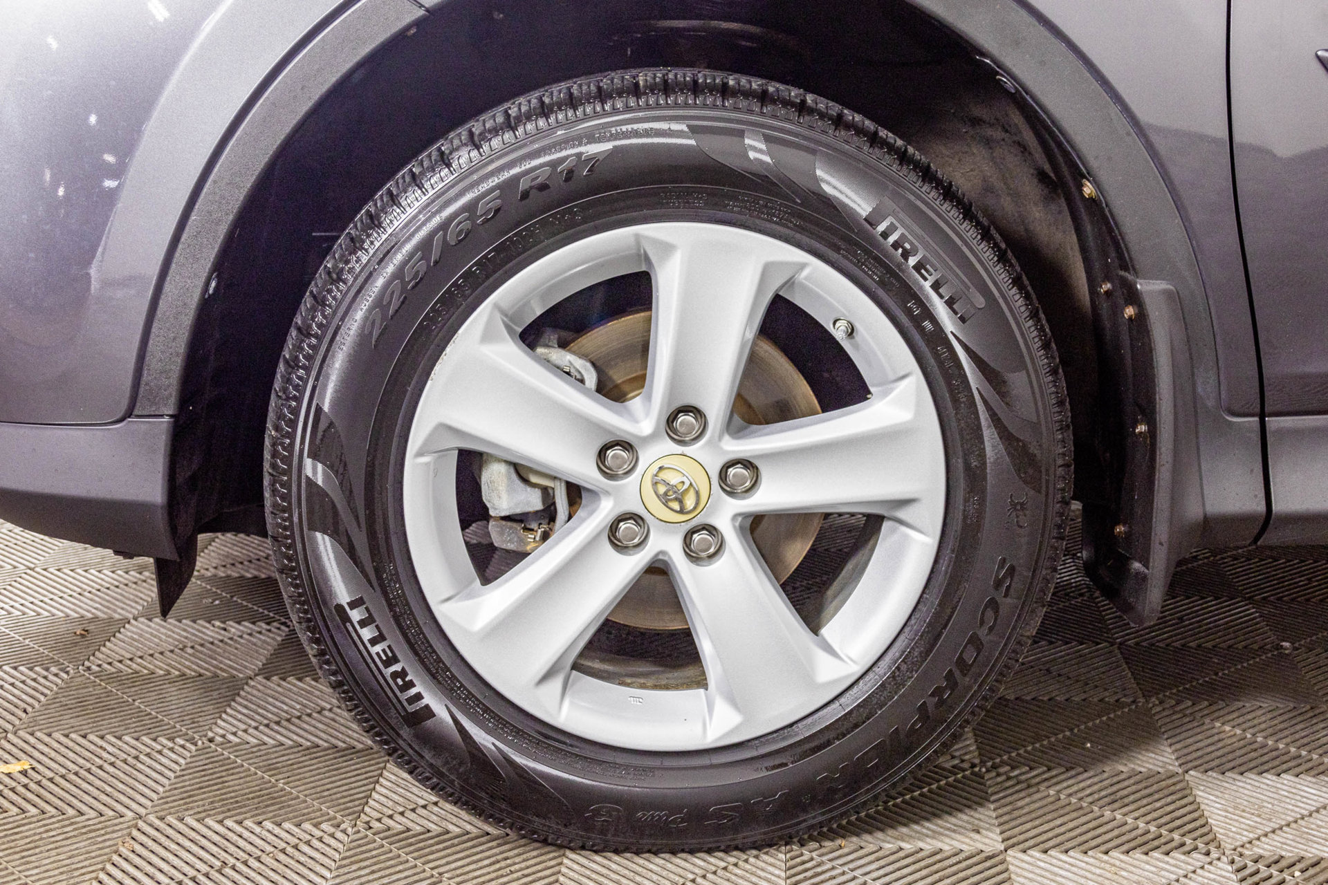 Used 2013 Toyota RAV4 XLE FWD image 52