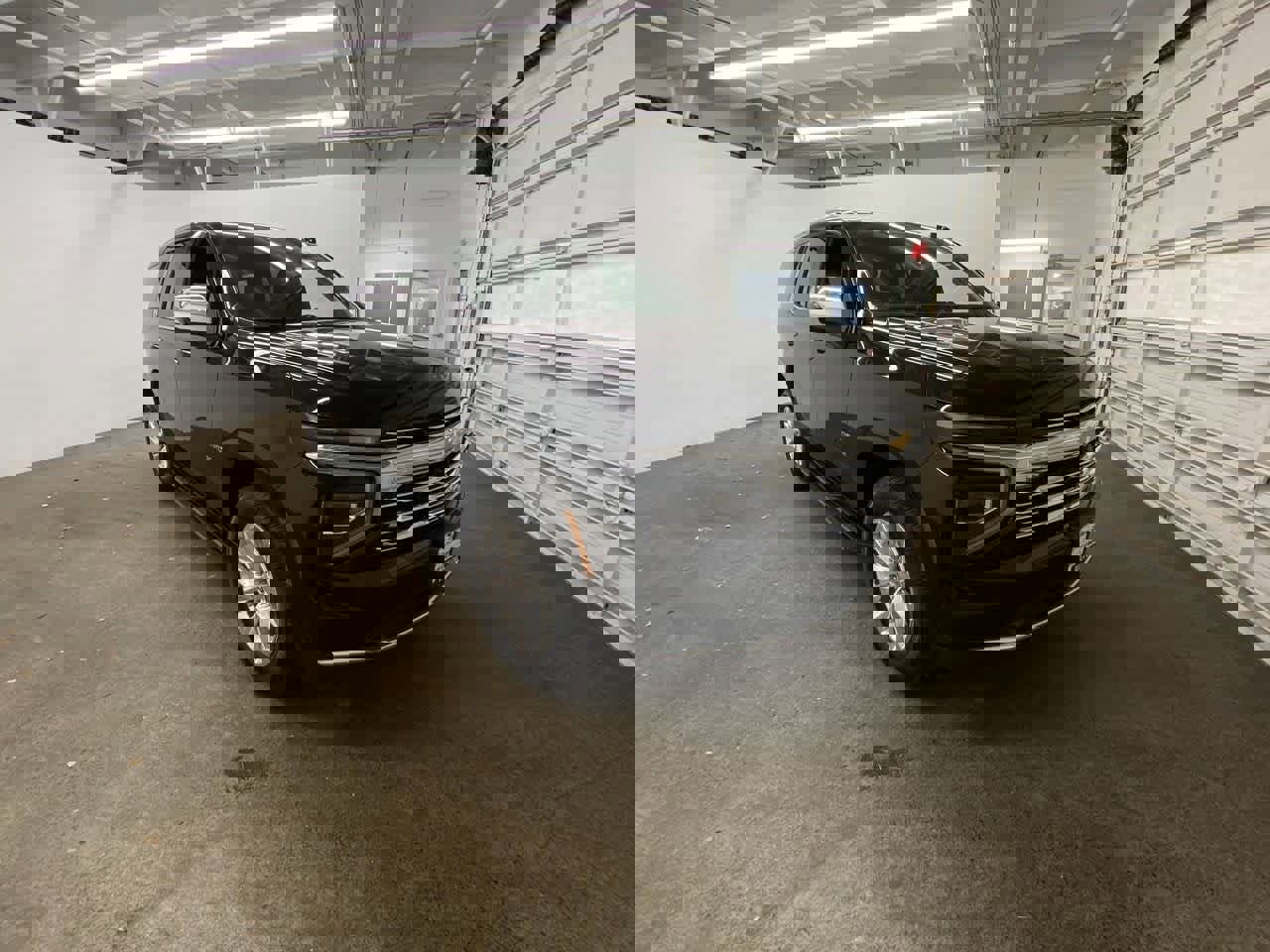 Used 2025 Chevrolet Tahoe Premier image 8