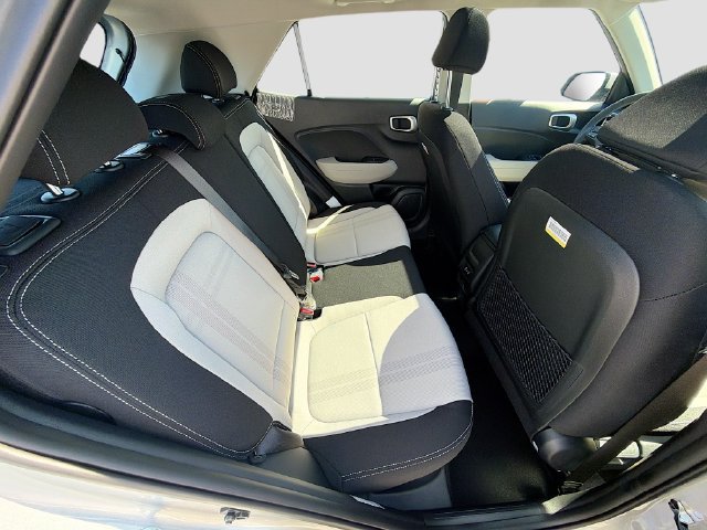 New 2026 Hyundai Venue SEL FWD image 26