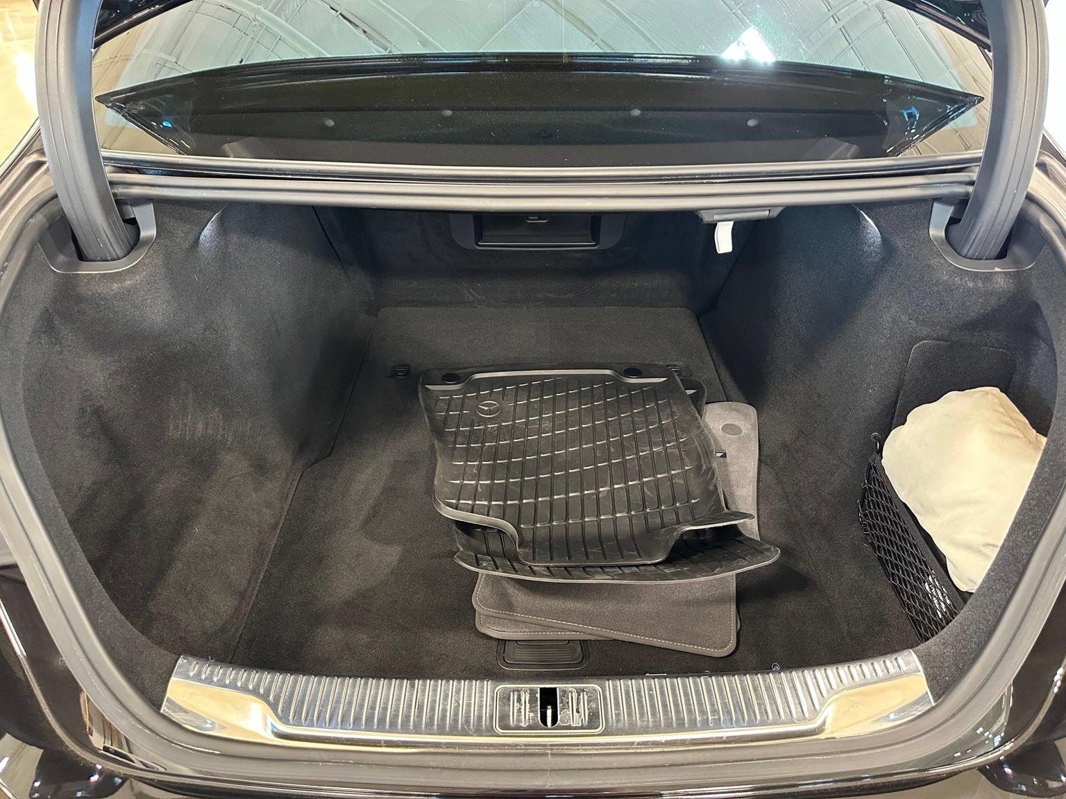 Used 2023 Mercedes-Benz S 580 4MATIC Sedan image 38