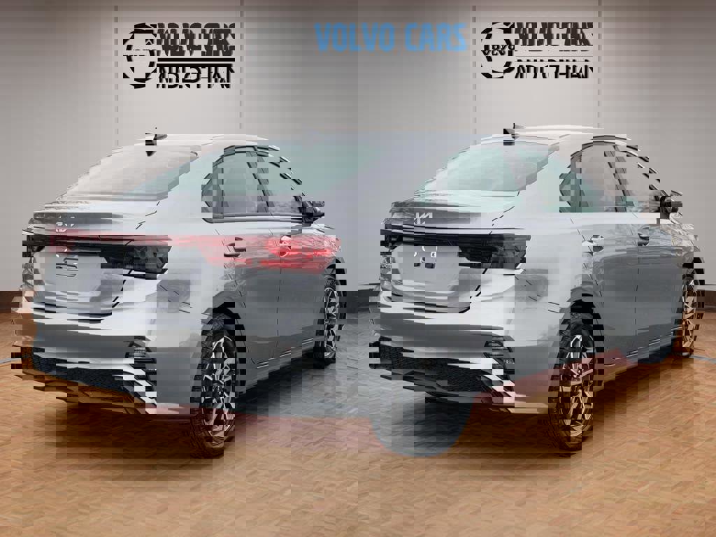 Used 2024 Kia Forte LXS image 19