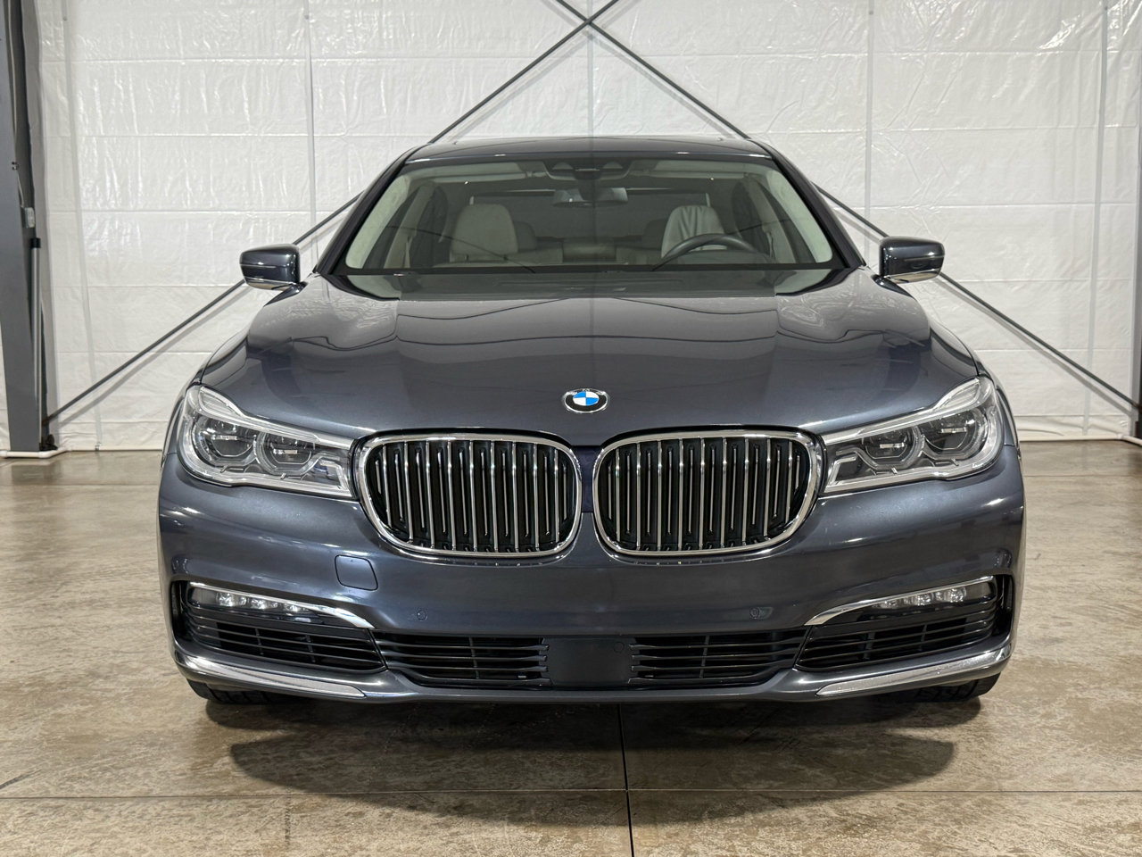 Used 2018 BMW 750i xDrive image 5