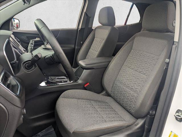 Used 2024 Chevrolet Equinox LT FWD image 16