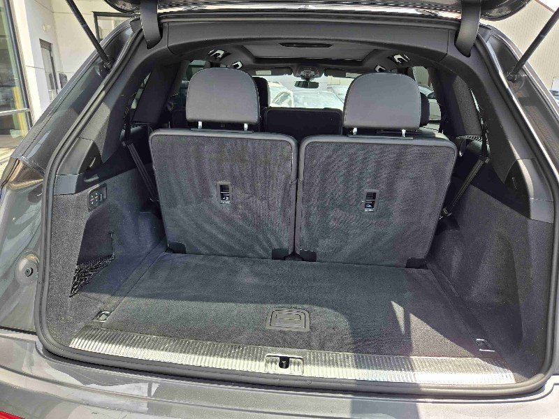 Used 2019 Audi Q7 3.0T Premium w/ Convenience Package image 12