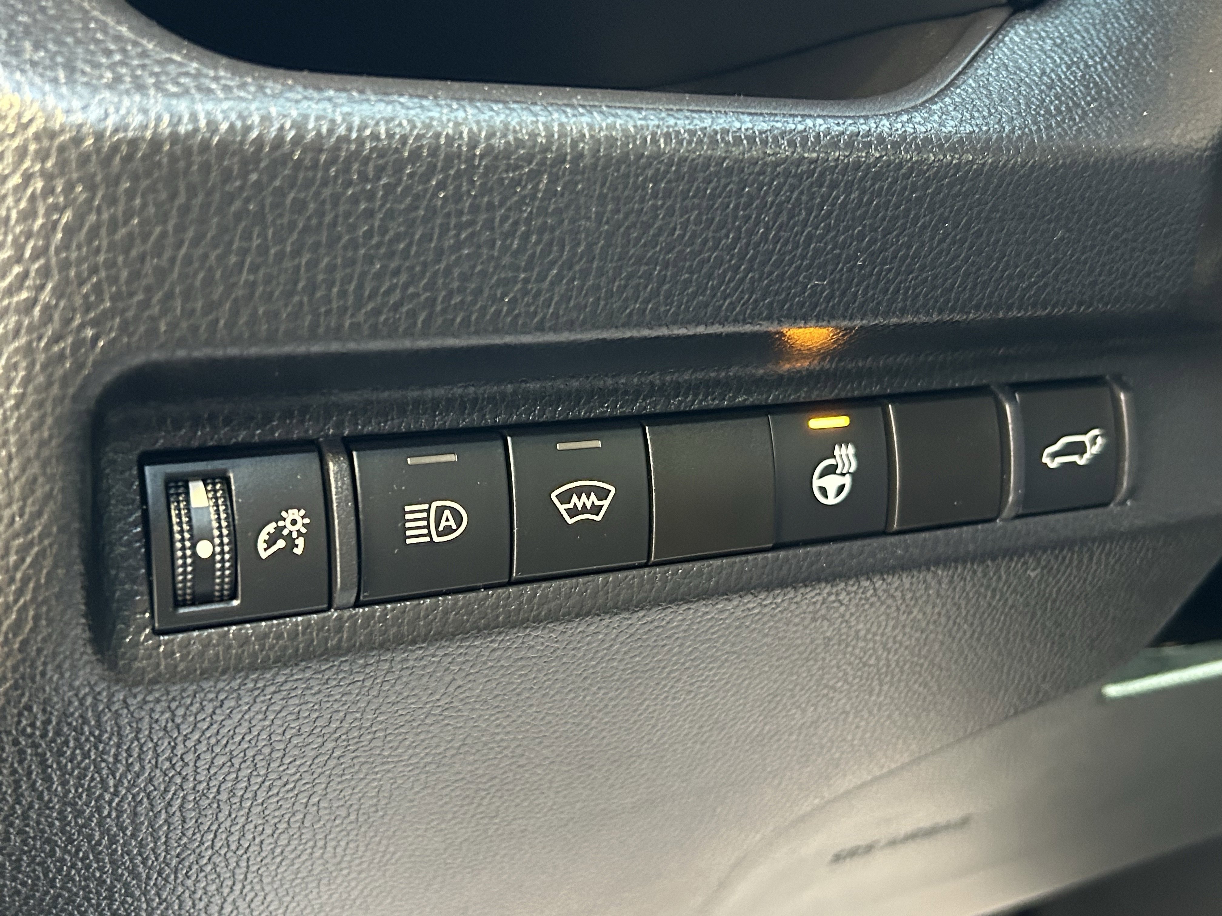 Certified 2023 Toyota RAV4 XLE Premium image 15