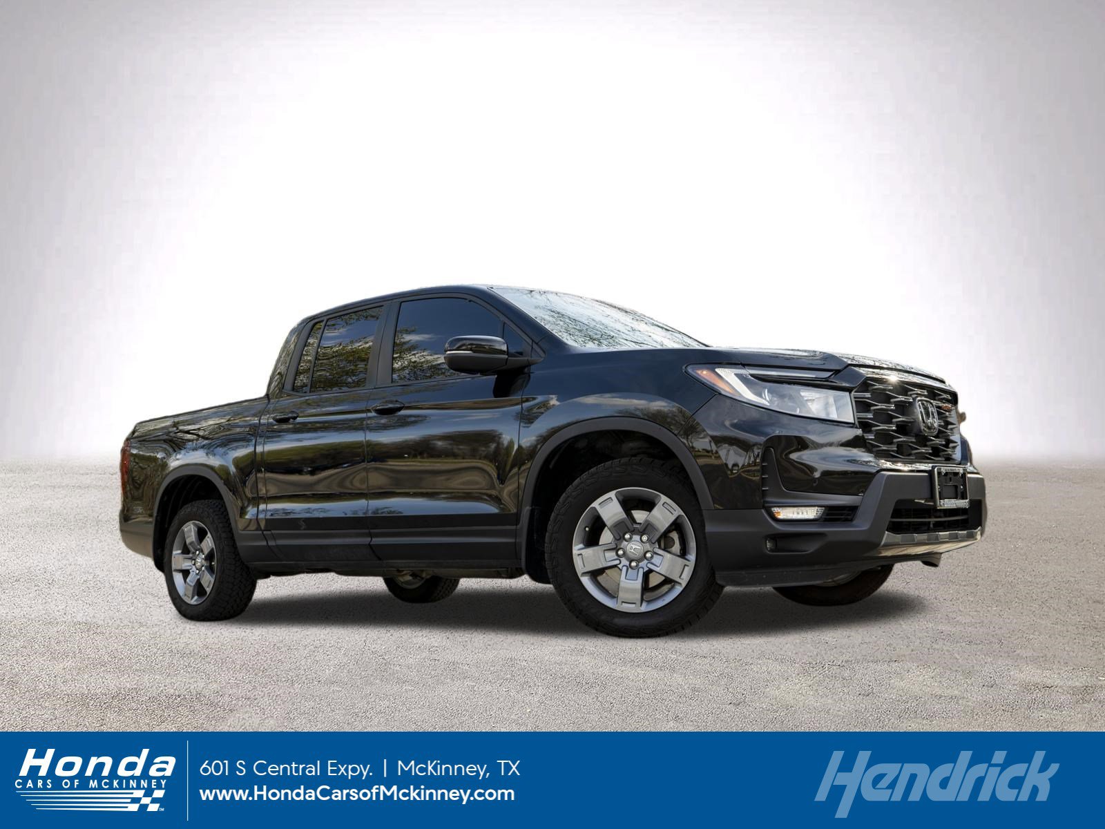 Used 2025 Honda Ridgeline TrailSport image 1