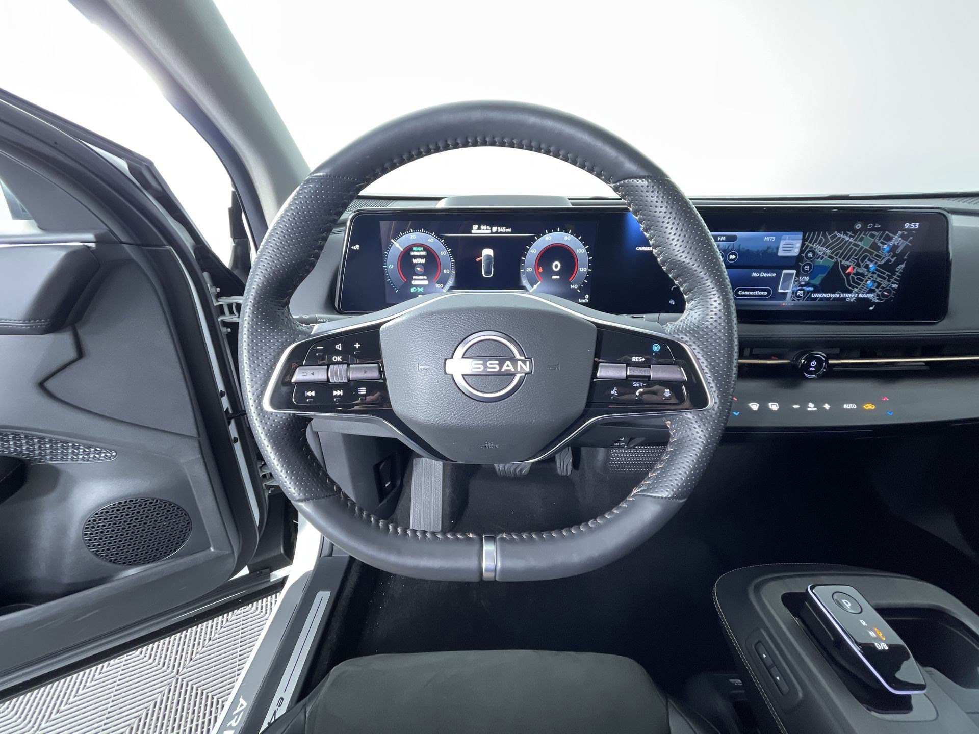 Certified 2023 Nissan Ariya AWD image 16