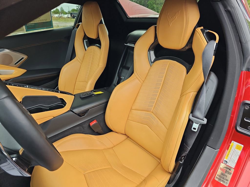 Used 2023 Chevrolet Corvette Stingray Preferred Conv w/ Z51 Performance Package RWD image 18