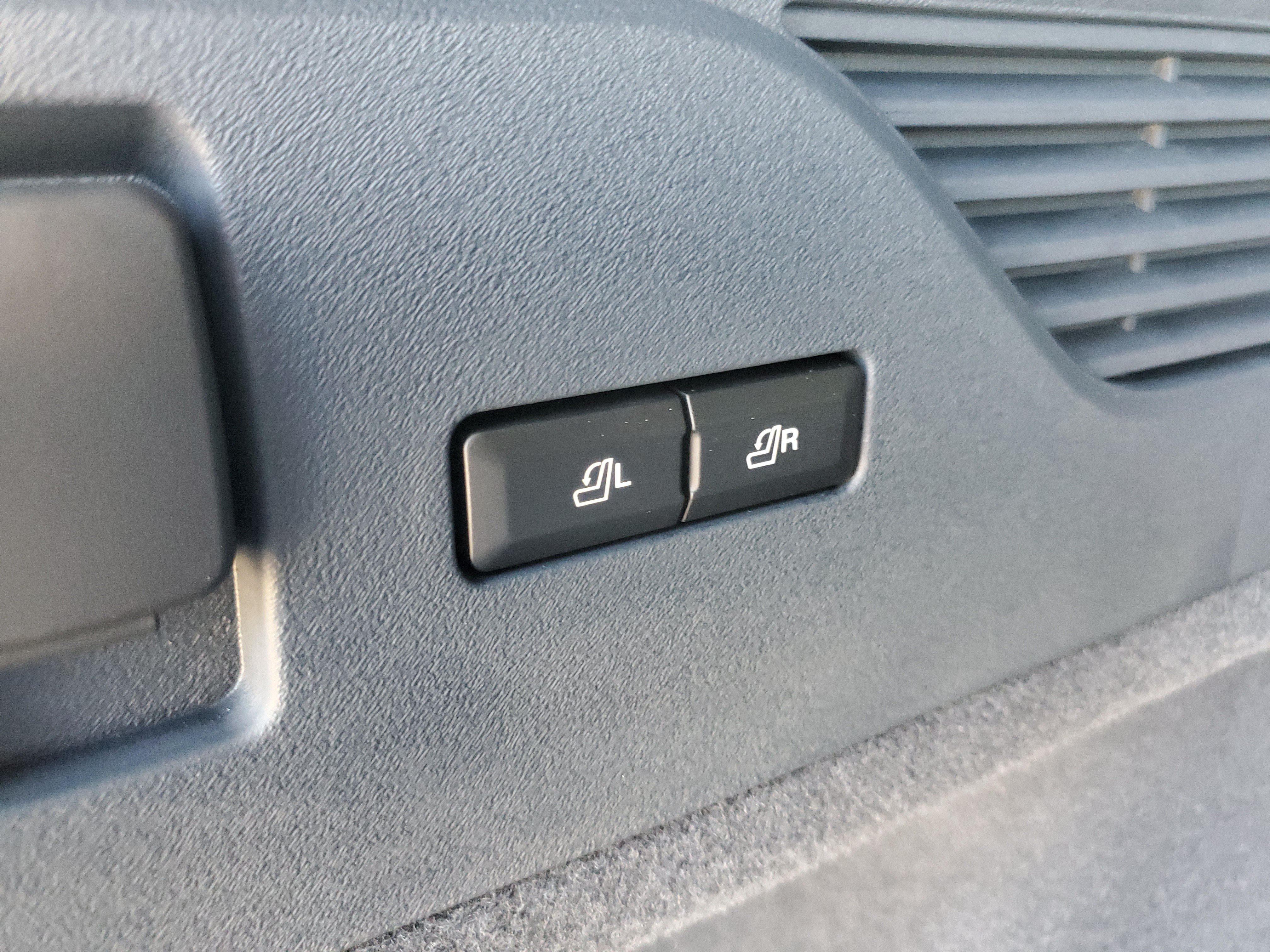 New 2026 Lincoln Nautilus Black Label AWD/4WD image 33