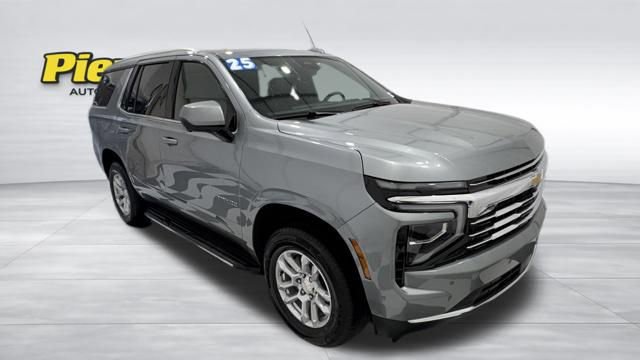 Used 2025 Chevrolet Tahoe LT image 8