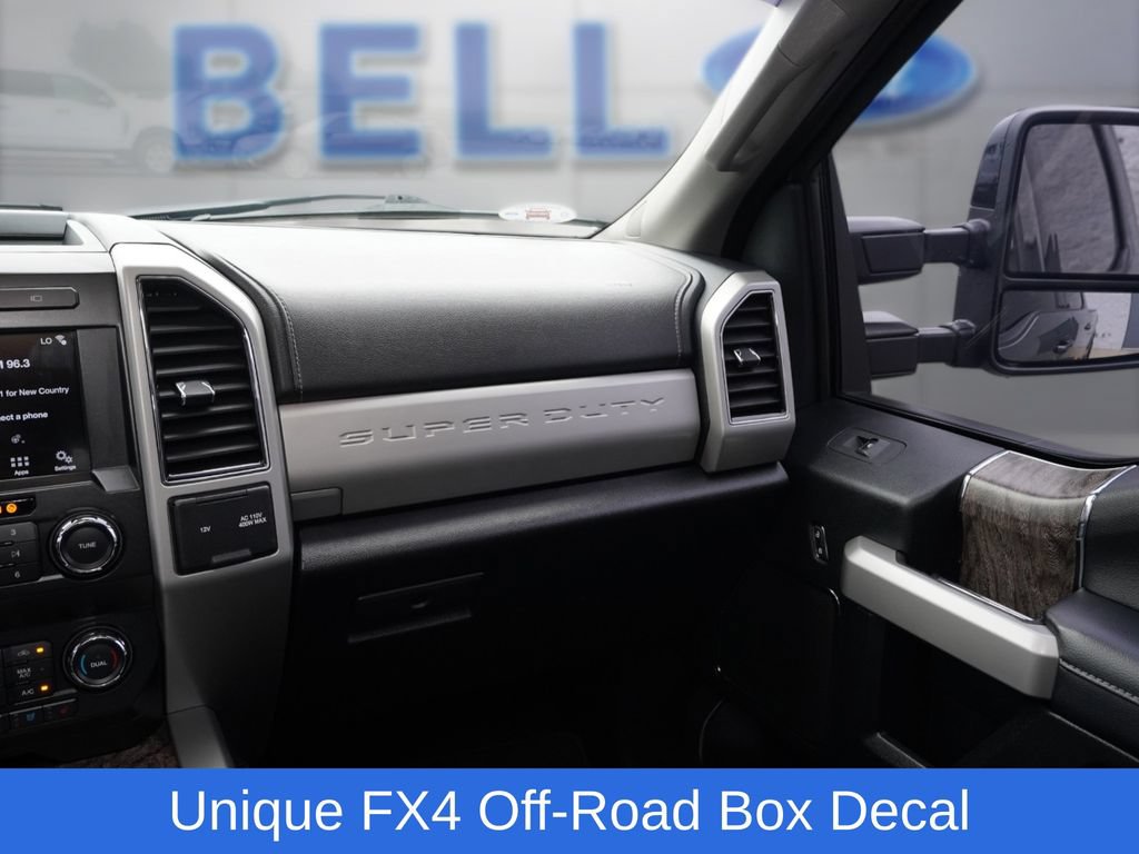 Used 2019 Ford F250 Lariat w/ Lariat Ultimate Package AWD/4WD image 23