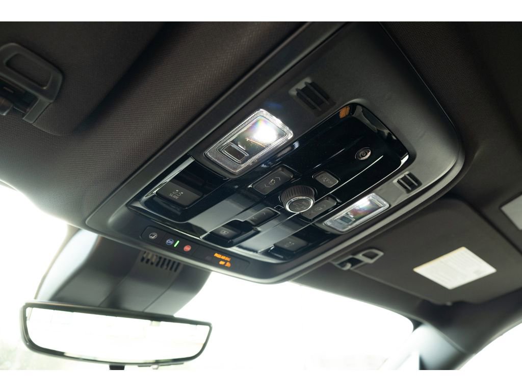 New 2026 GMC Yukon XL Elevation image 30