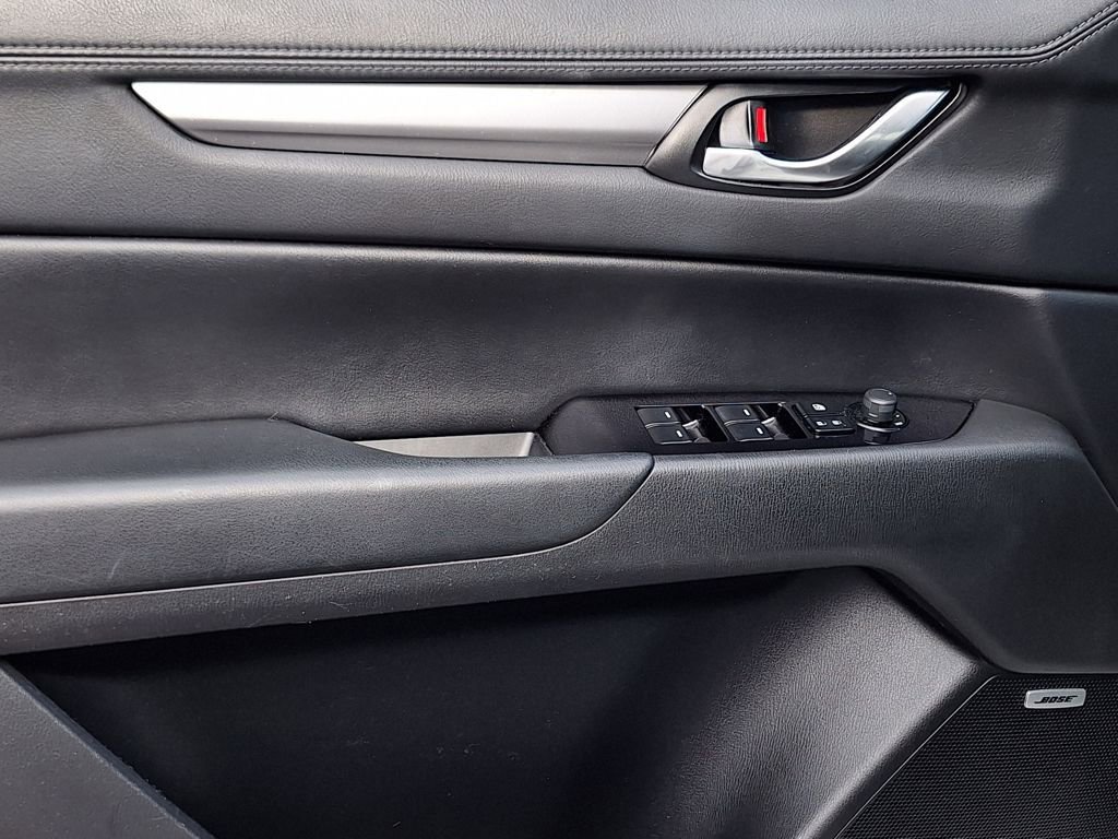 Used 2019 MAZDA CX-5 Touring image 9