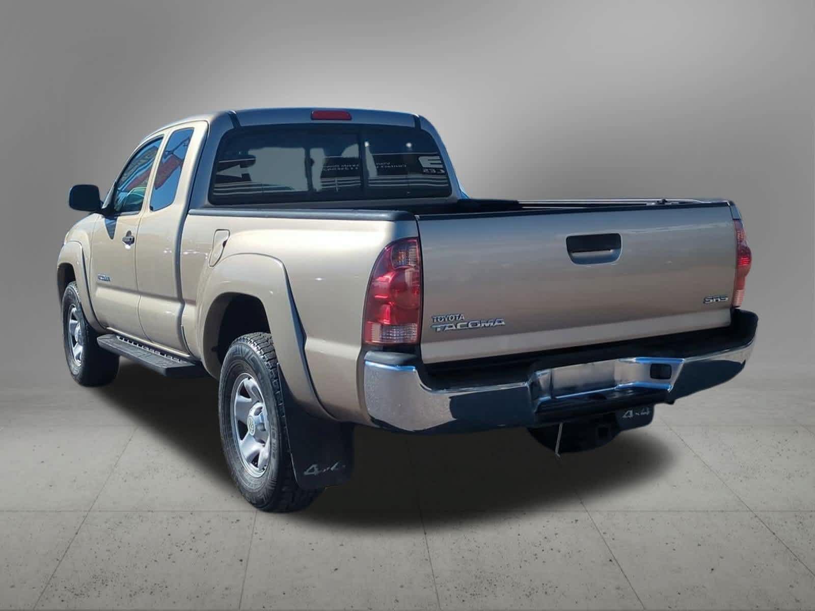 Used 2007 Toyota Tacoma 4x4 Access Cab w/ SR5 Pkg #2 image 4