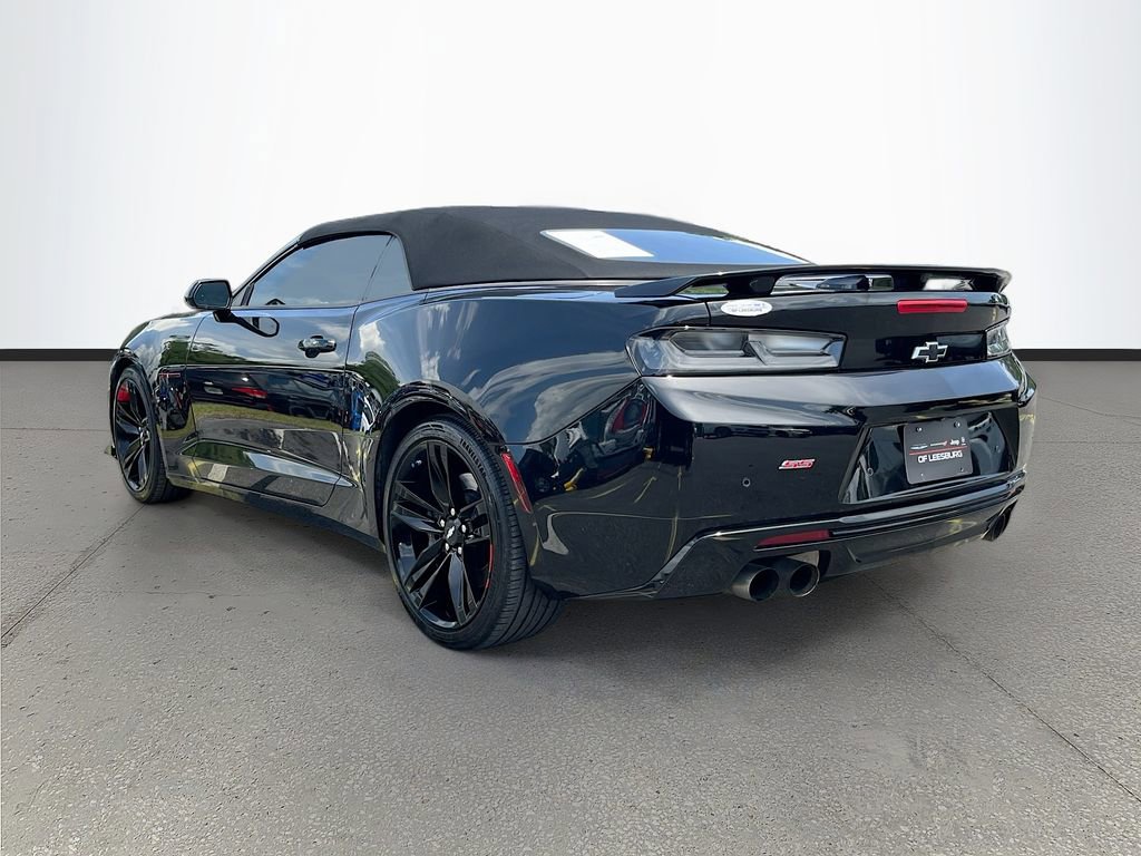 Used 2018 Chevrolet Camaro SS w/ Redline Edition RWD image 5