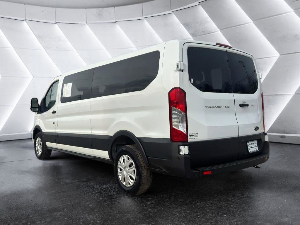 Used 2022 Ford Transit 350 XLT image 5