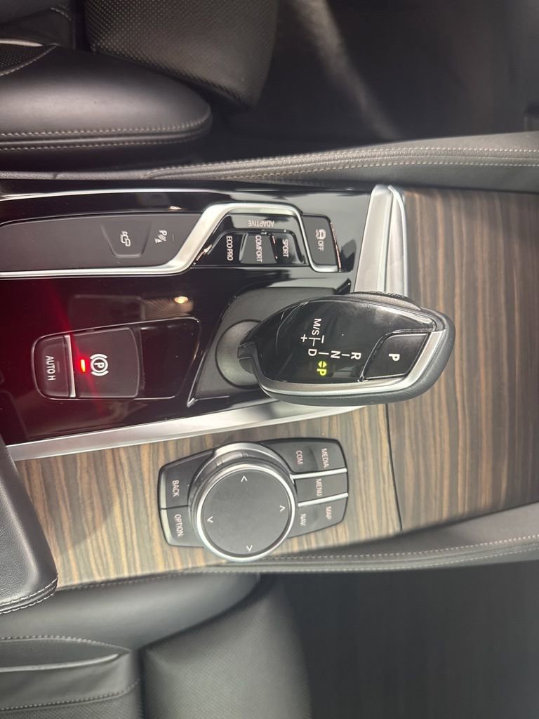 Used 2019 BMW M550i xDrive w/ Dynamic Handling Package AWD/4WD image 18