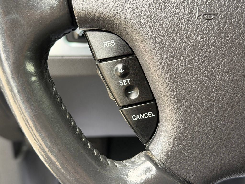 Used 2002 Ford Thunderbird RWD image 20