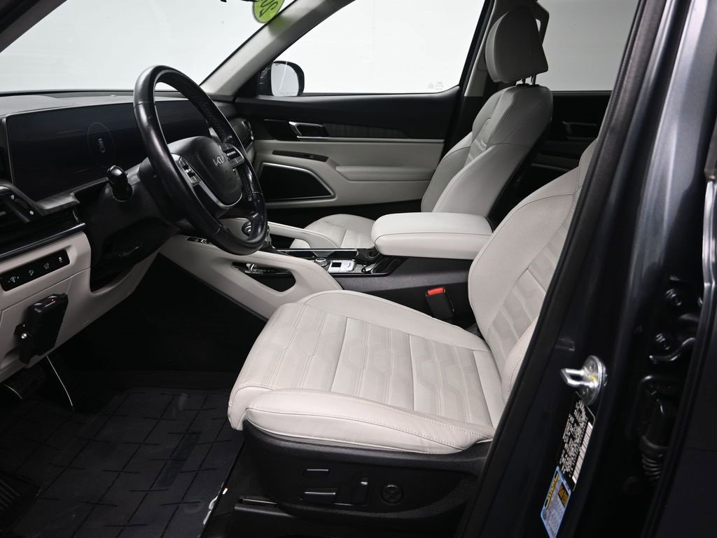 Used 2023 Kia Telluride SX Prestige image 14