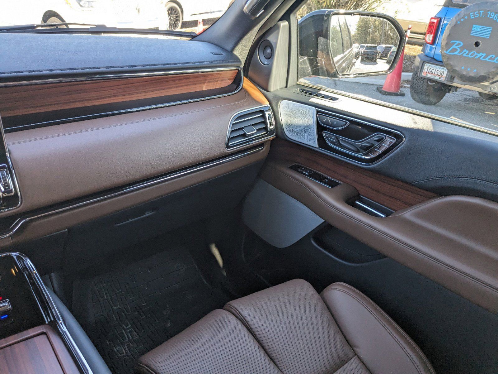 Certified 2024 Lincoln Navigator Reserve image 19