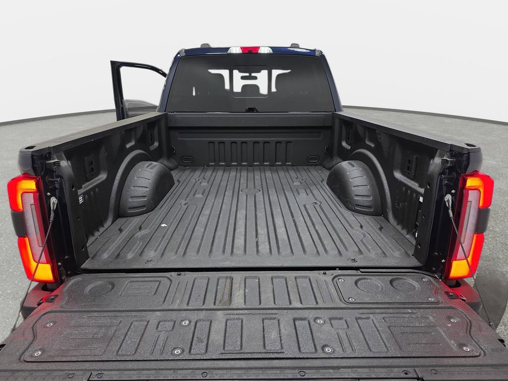 Used 2024 Ford F350 Platinum AWD/4WD image 34