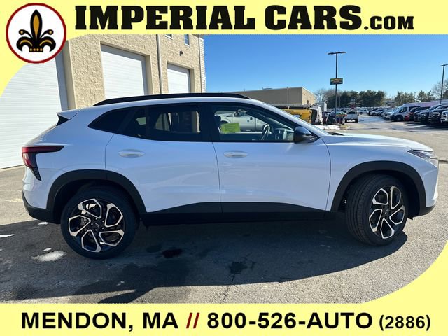New 2026 Chevrolet Trax RS w/ Sunroof Package image 13